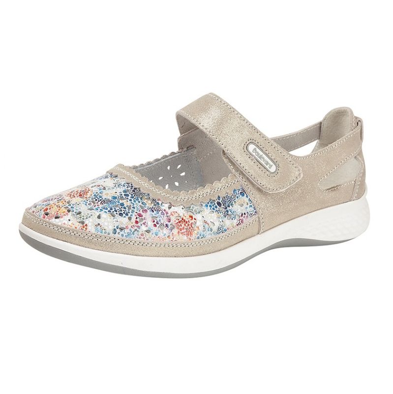 86 White Boulevard shoes uk for Girls